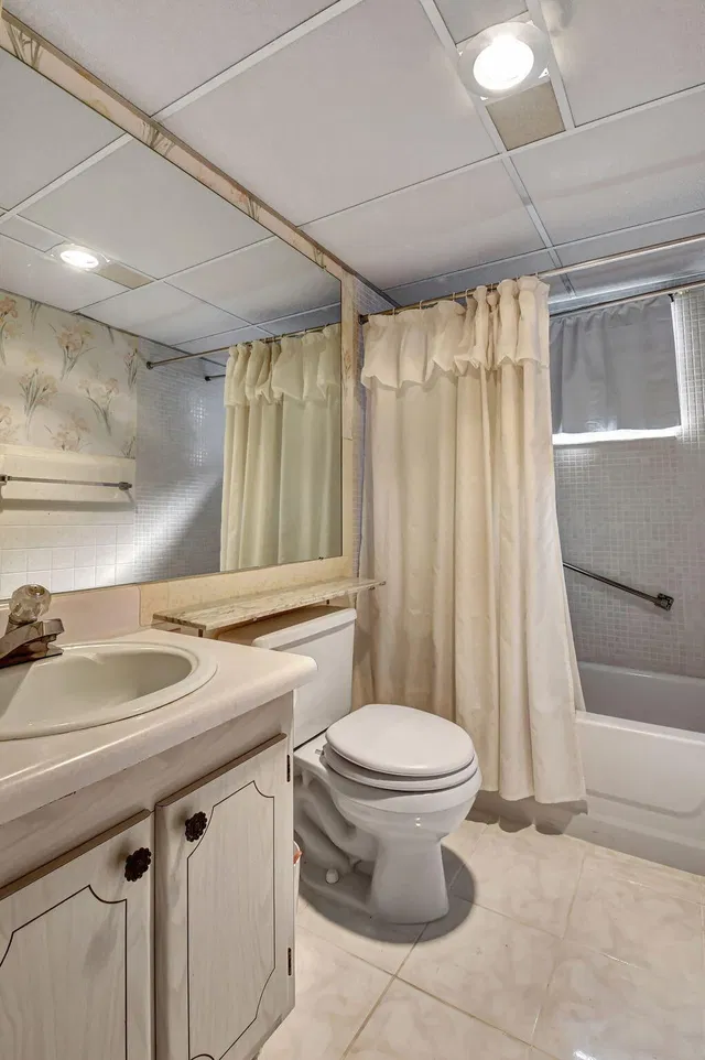 Residence photo 18