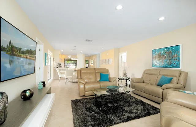 Boca Lago Country Club Homes Unit 5-D photo 12