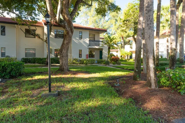 Boca Lago Country Club Homes Unit 5-D photo 25