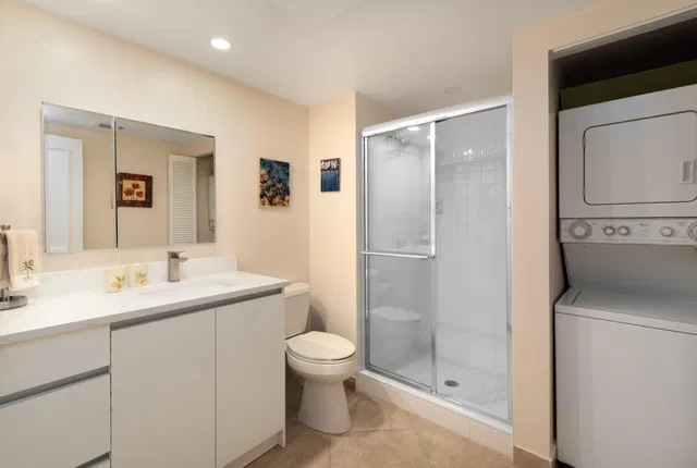 Boca Lago Country Club Homes Unit 5-D photo 28