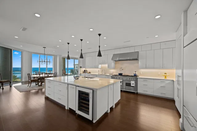 Bellaria Condos Palm Beach Unit 503/504 photo 5