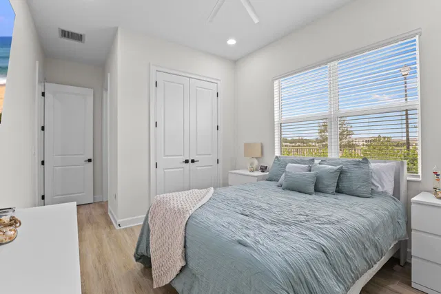 Residence photo 47