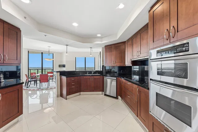 The Landmark Palm Beach Gardens Unit 1203c photo 15