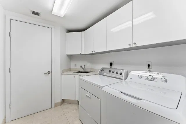The Landmark Palm Beach Gardens Unit 1203c photo 29