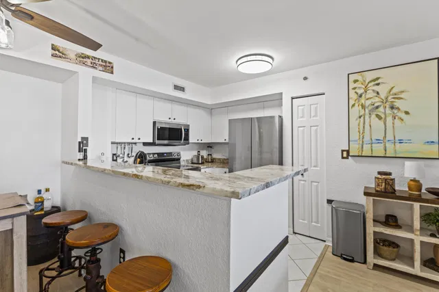 Flagler Pointe Unit 721 photo 8