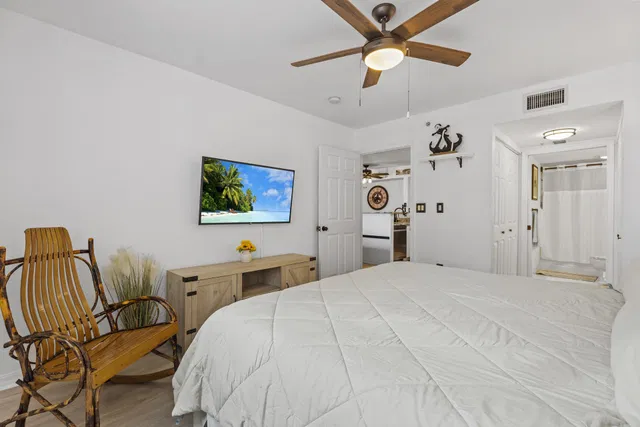 Flagler Pointe Unit 721 photo 17