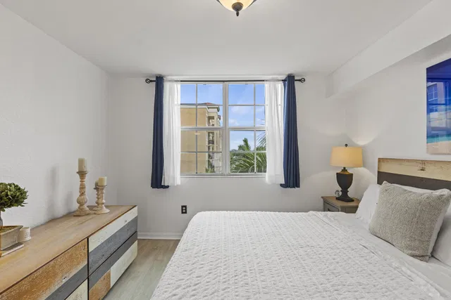 Flagler Pointe Unit 721 photo 23