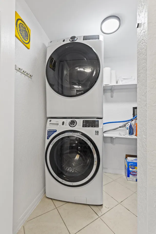 Flagler Pointe Unit 721 photo 25