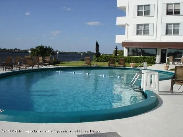 2840 S Ocean Palm Beach Unit 3230 photo 14