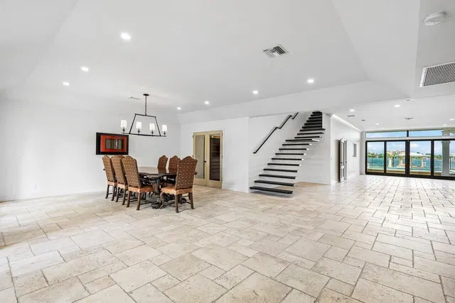 Residence photo 10