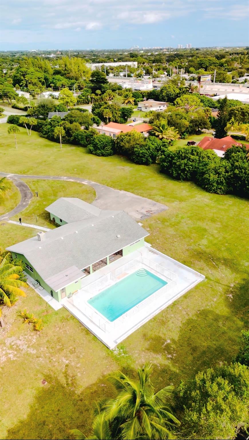Residence photo 15