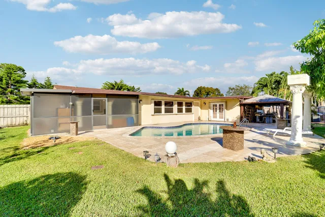 Residence photo 15