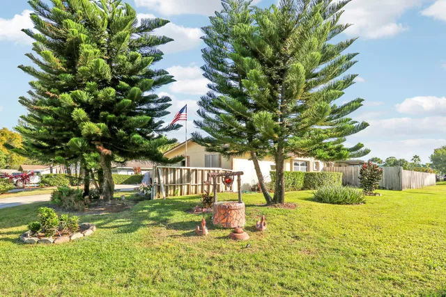 Residence photo 18