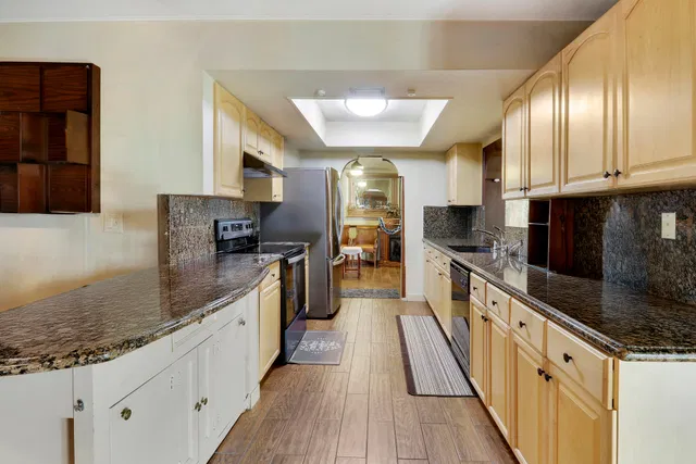 Residence photo 34
