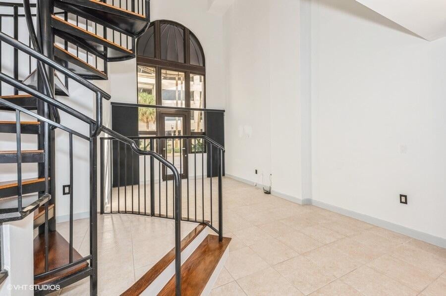 One City Plaza Unit 116 photo 7