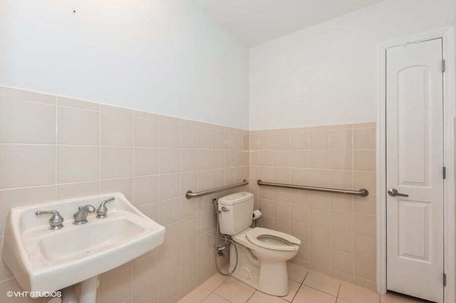 One City Plaza Unit 116 photo 13
