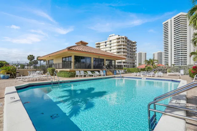 Singer Island Unit 1d photo 5