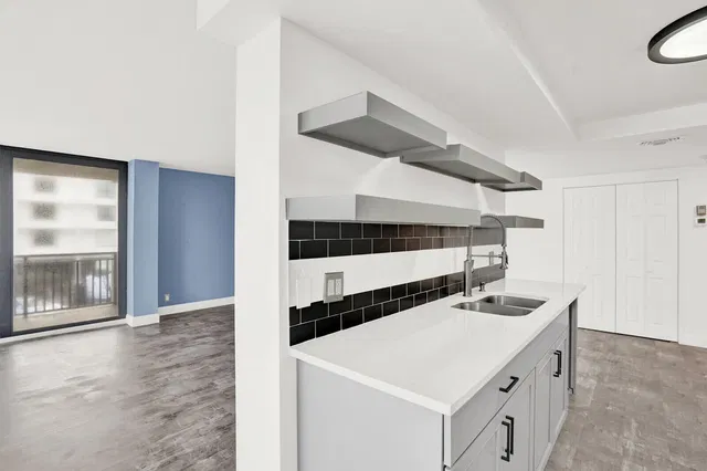 Singer Island Unit 1d photo 17