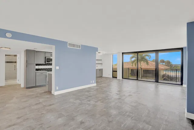 Singer Island Unit 1d photo 23