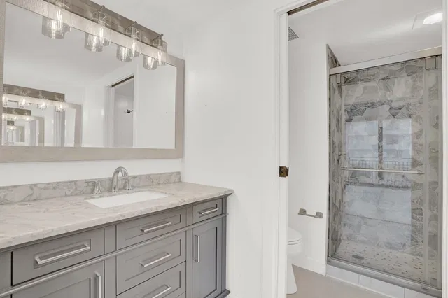 Singer Island Unit 1d photo 32
