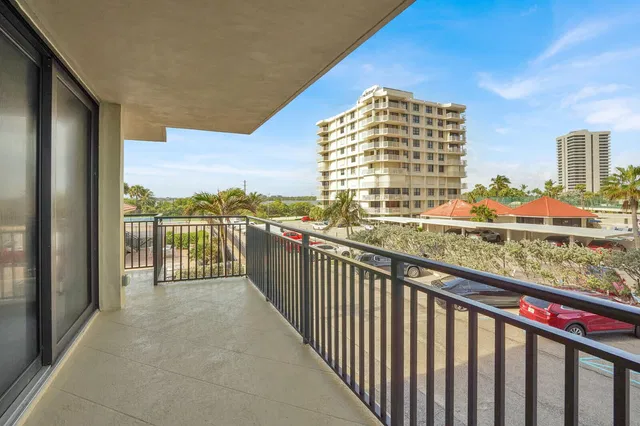Singer Island Unit 1d photo 38