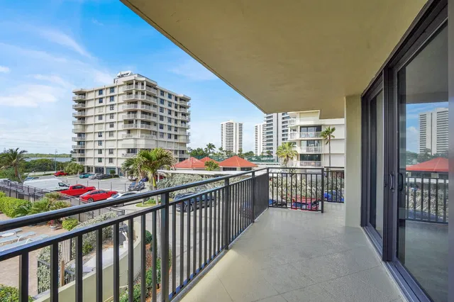 Singer Island Unit 1d photo 39