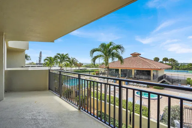 Singer Island Unit 1d photo 40