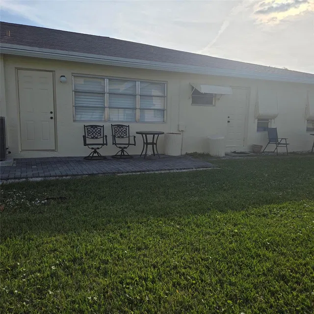  Unit B photo 21