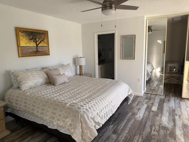 Residence photo 9
