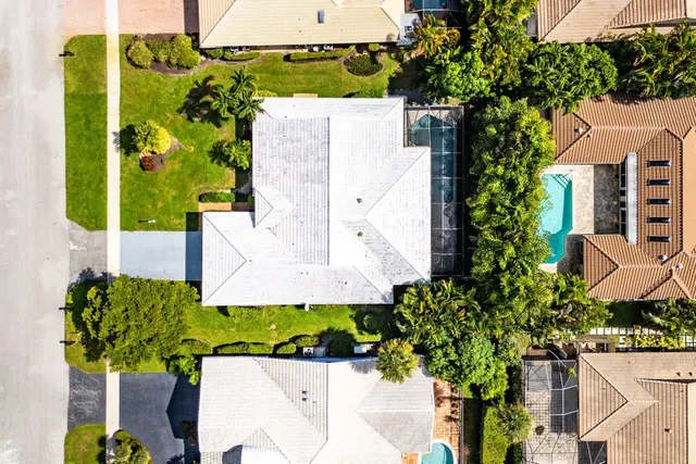 Residence photo 3