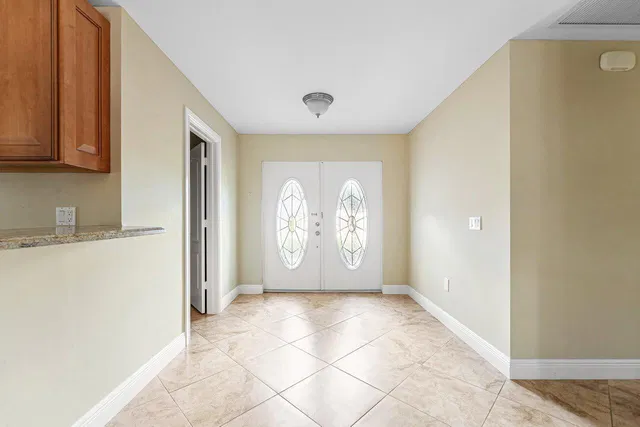 Residence photo 7