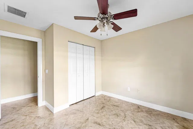 Residence photo 32