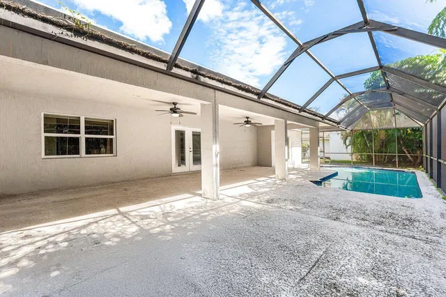 Residence photo 41