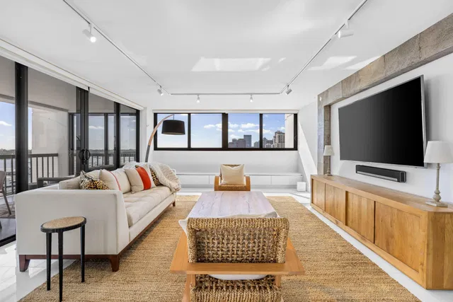 Waterview Towers Unit 1206 photo 10
