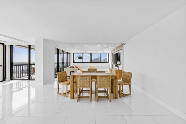 Waterview Towers Unit 1206 photo 13