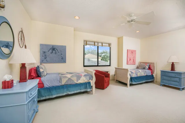 Frenchman's Creek Residence photo 17