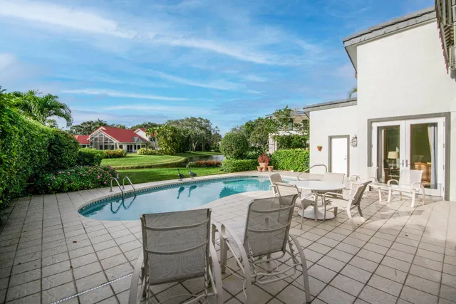 Frenchman's Creek Residence photo 24