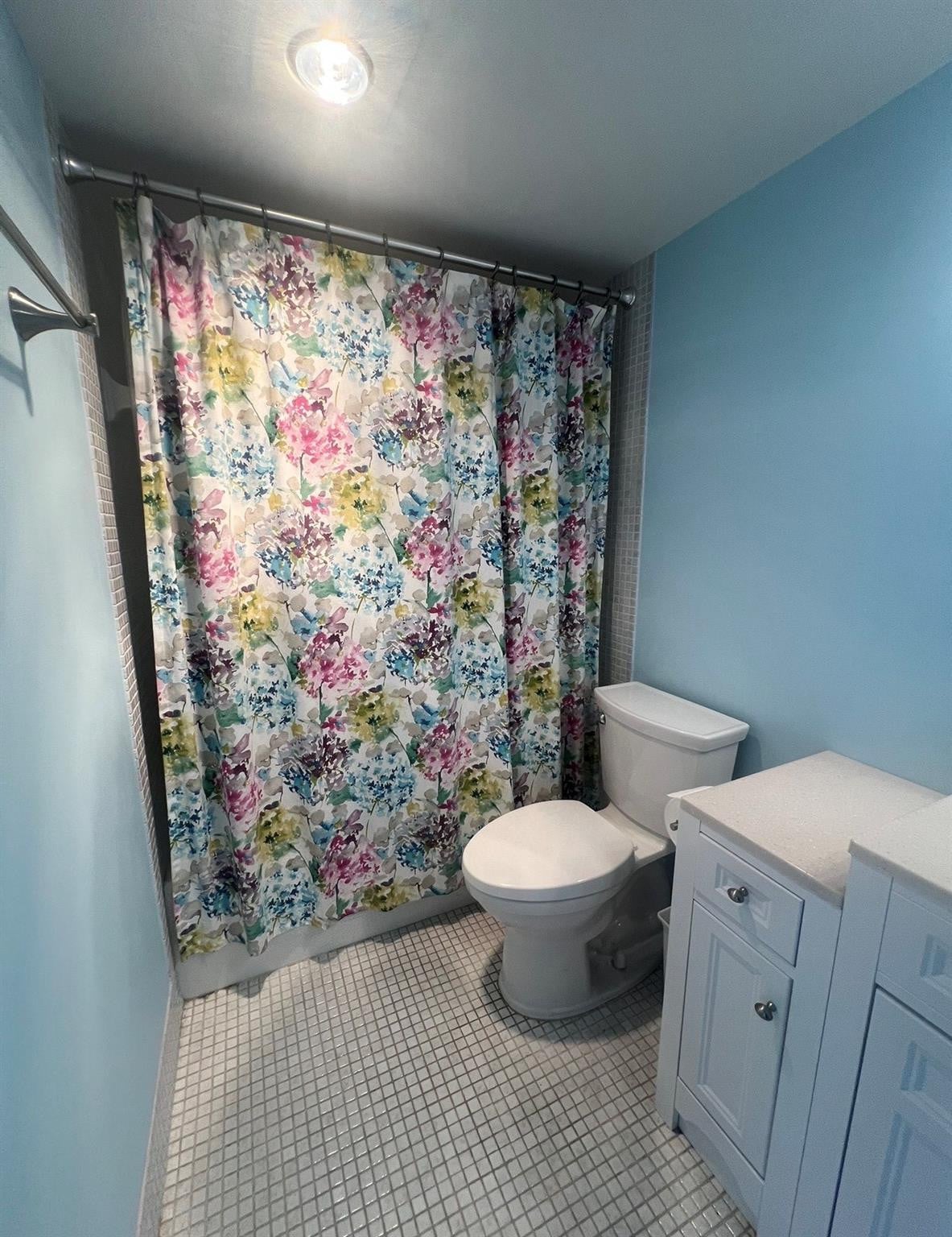 Unit 3050 photo 12