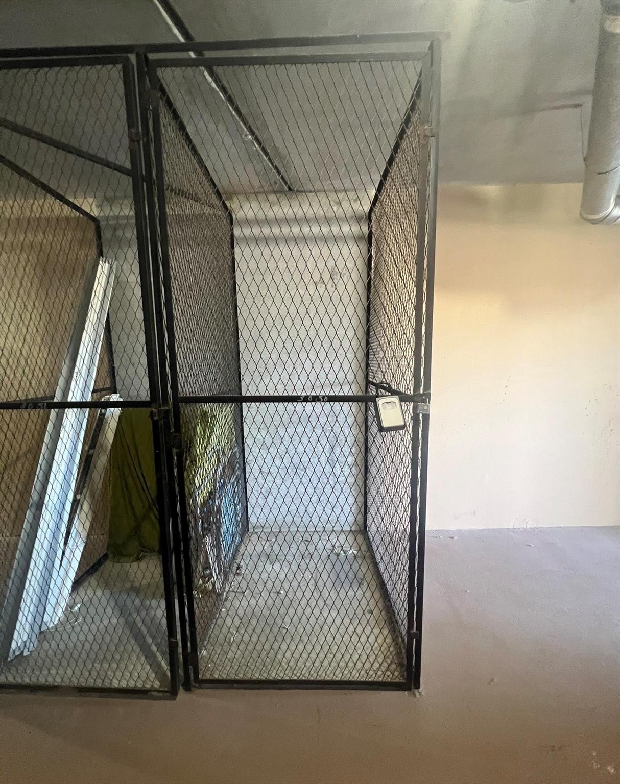 Unit 3050 photo 26