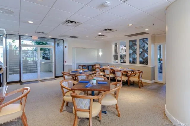 Monarch Country Club Residence photo 33
