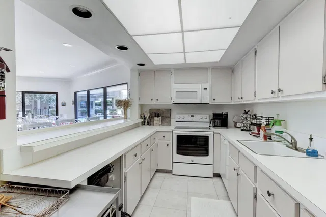 Singer Island Unit B1a photo 26