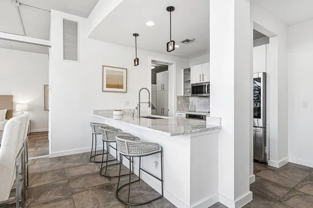 The Meridian Unit 403 photo 8