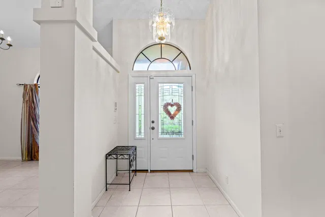 Residence photo 5