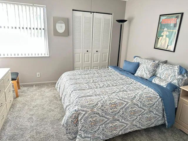 Unit 205 photo 10