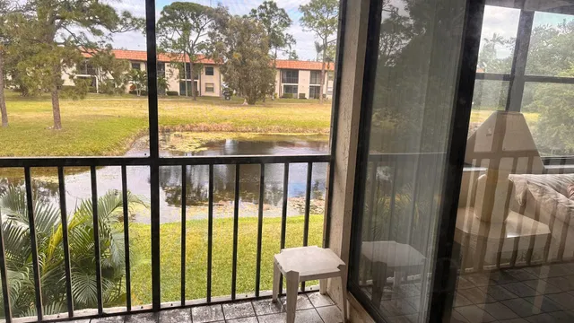 Unit 205 photo 20