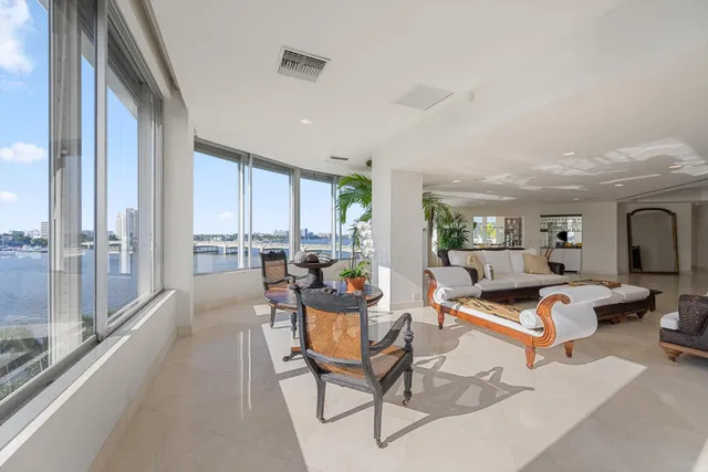 Palm Beach Towers, Palm Beach Unit 514a photo 5