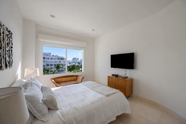 Palm Beach Towers, Palm Beach Unit 514a photo 16