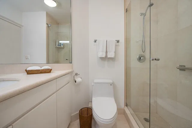 Palm Beach Towers, Palm Beach Unit 514a photo 17