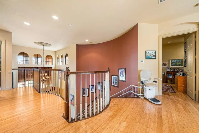 Residence photo 34