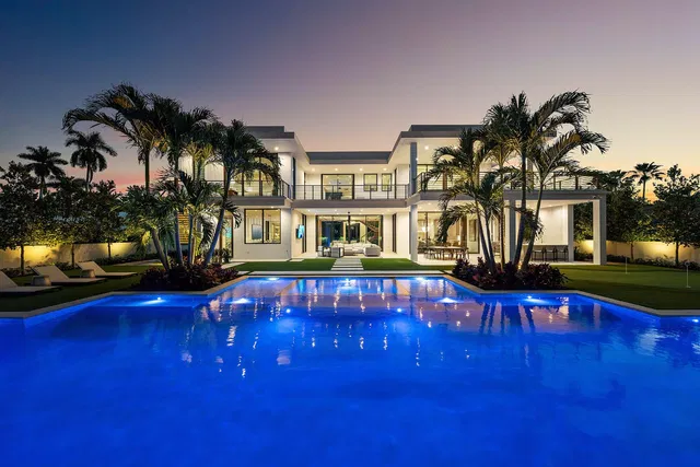 Royal Palm Yacht and Country Club Residence photo 2